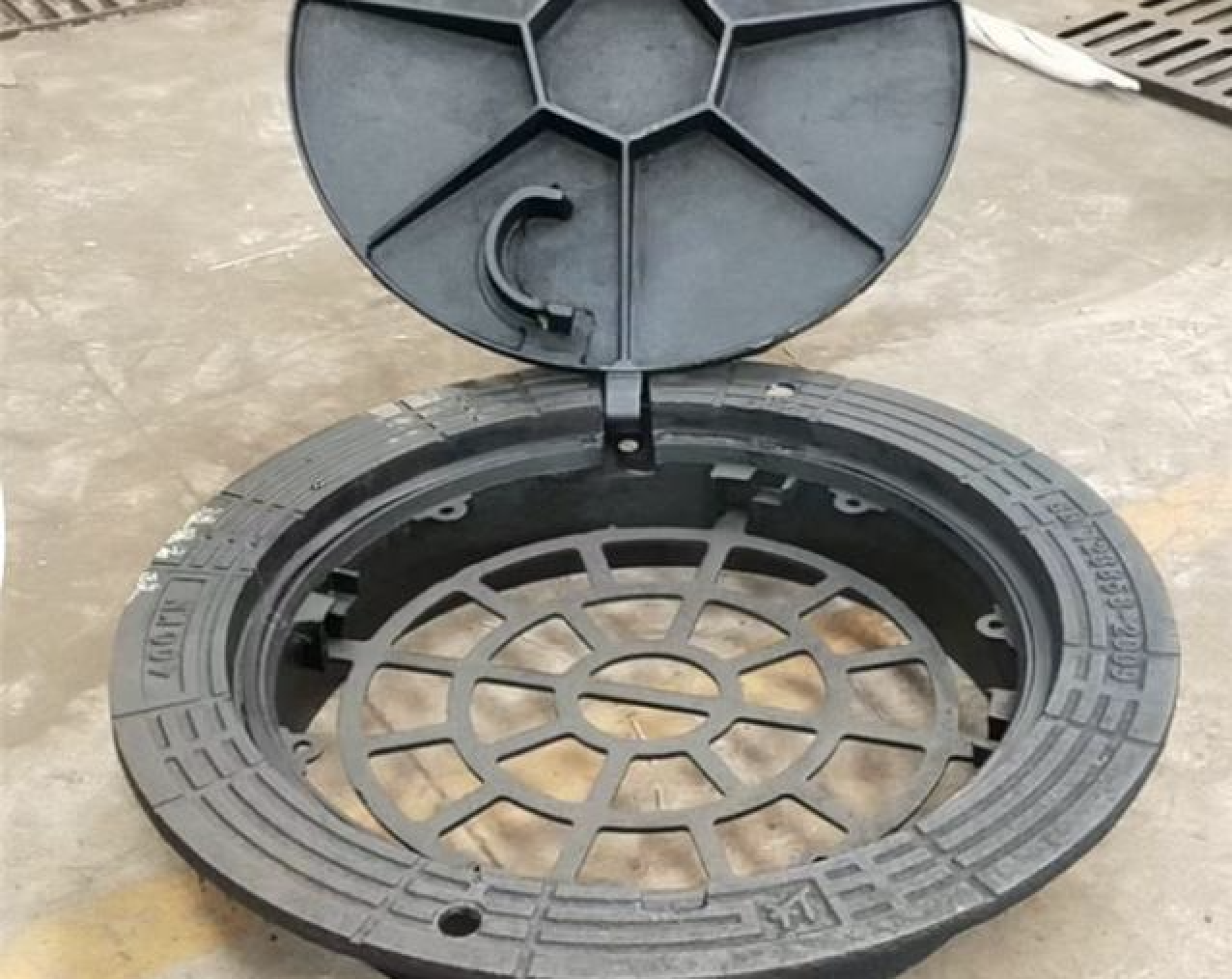 Anti-fall net( Ductile Iron)