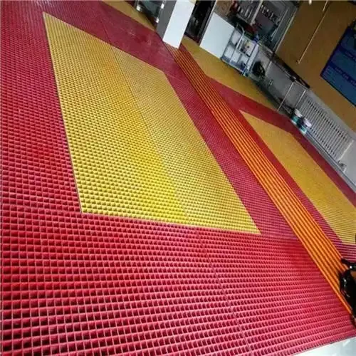 Car wash bay grating